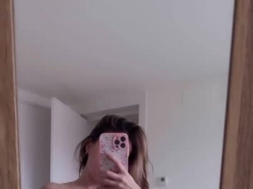 Karolina escort in Copenhagen offers Venida en la boca
 services