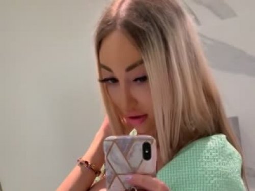 Diamond Vip Escort escort in London offers Masaje erótico
 services