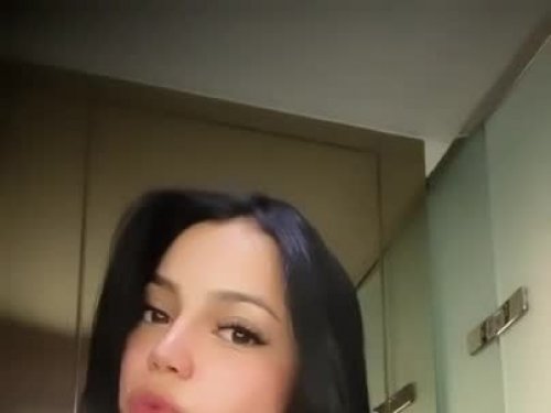 Julliann escort in Abu Dhabi offers Blowjob ohne Kondom bis zum Schluss services