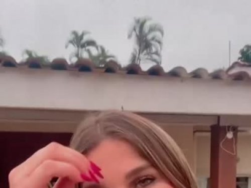 Samantha-Munhoz escort in Rio de Janeiro offers Seduta in faccia services