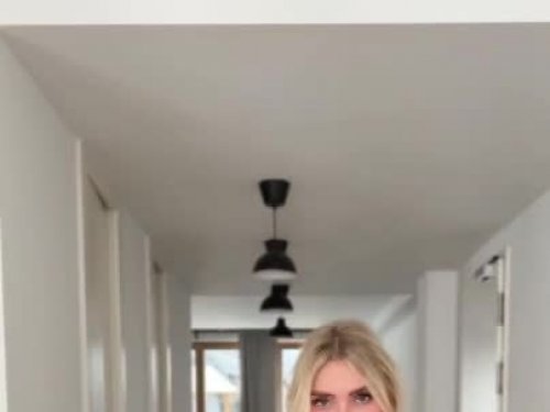 Alexis Sin Operar escort in Stockholm offers Posición 69 services